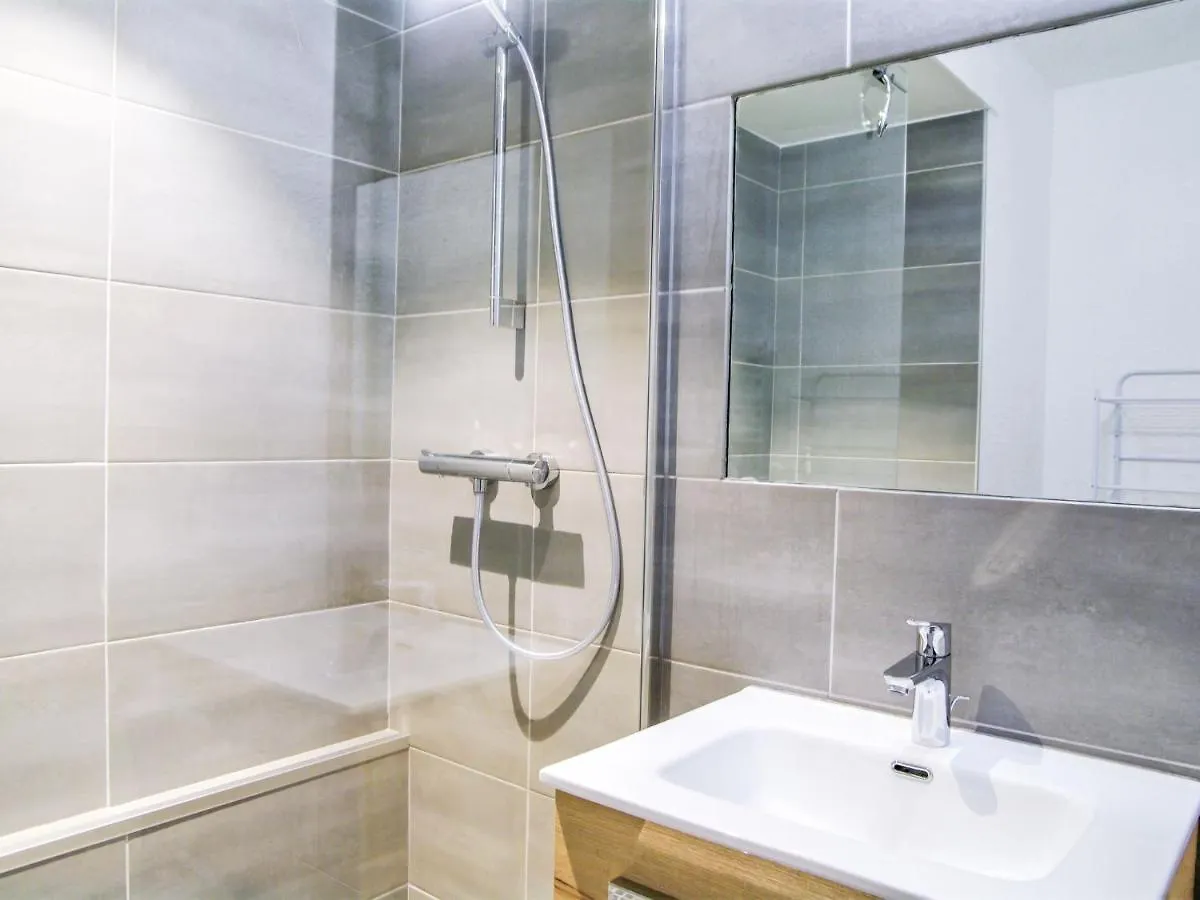 שאמוני Studio Gentiane-5 By Interhome 0*,